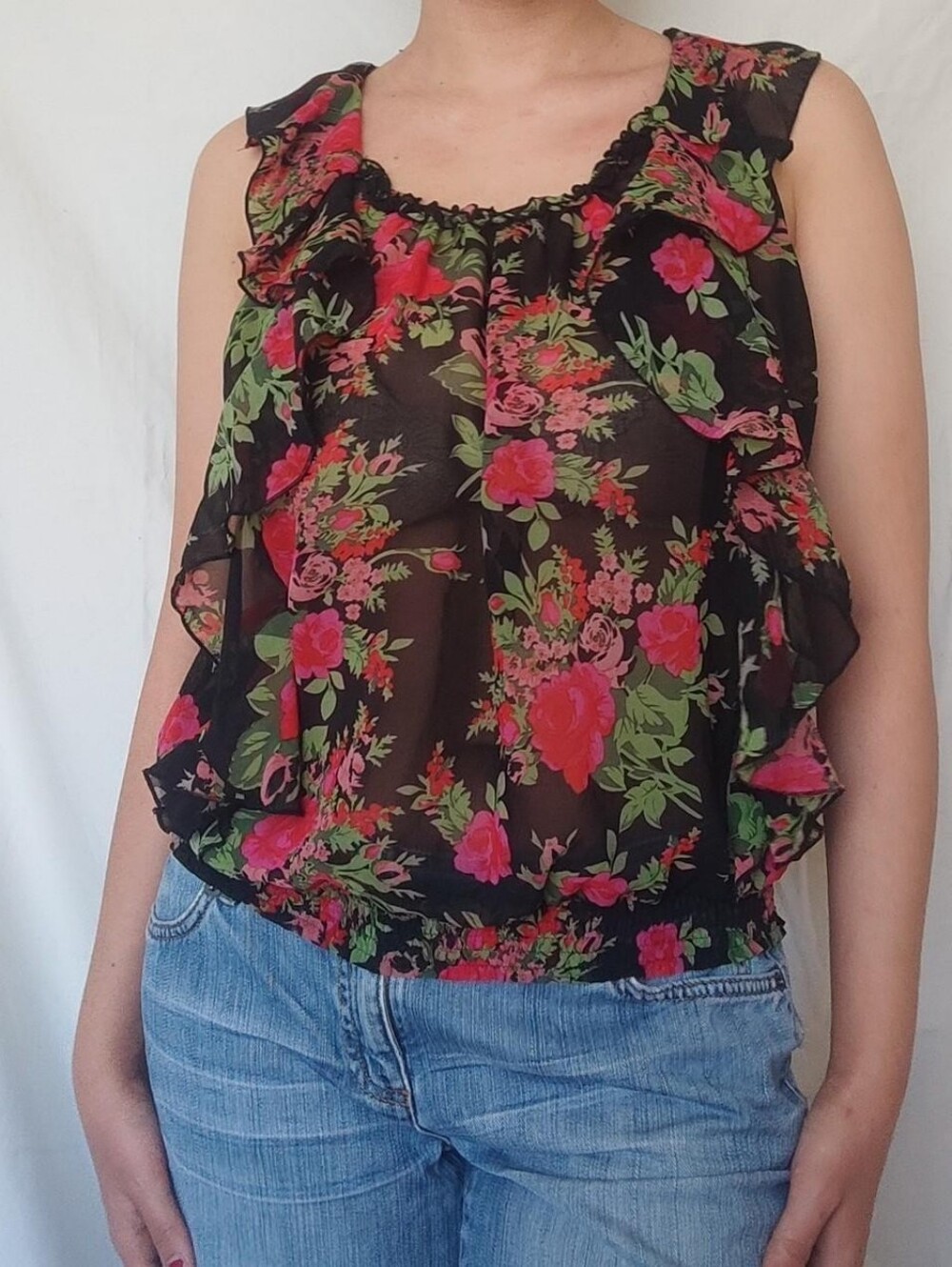 Ruffled Black and Red Floral Puffed Y2K Tank Top